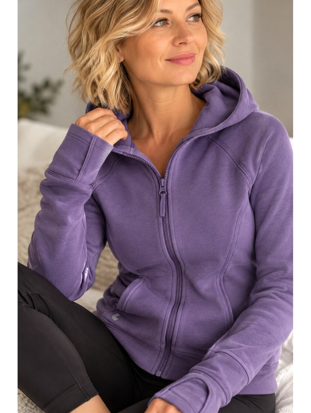 Lolë Lavender Purple Full Zip Hoodie Women’s Size M